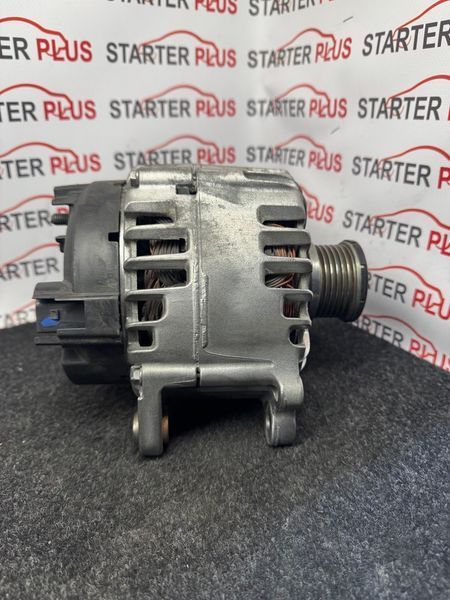 Генератор AUDI A1 A3 A5 VW Caravelle Crafter Golf Jetta Multivan Passat Scirocco Sharan 1.6  2.0 TDi 04L903021A 04L903021A фото