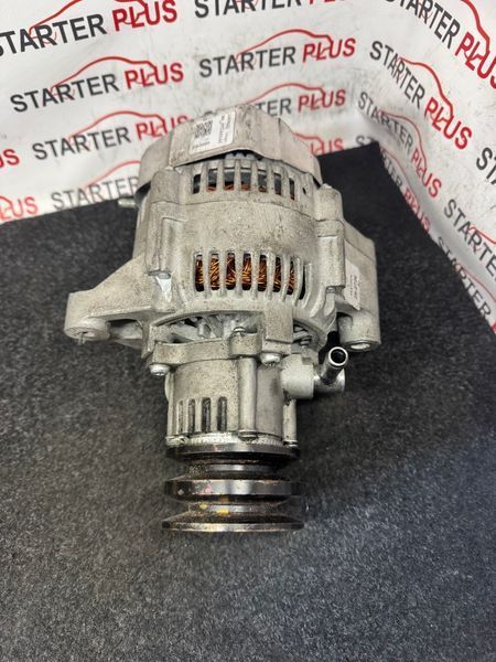 Генератор TOYOTA Hi-Ace 3 TOYOTA Hi-Lux 2.4  27040-54440 27040-54440 фото