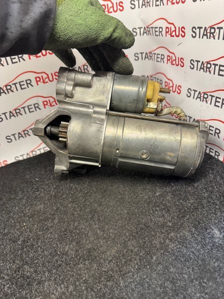Стартер CITROEN C-CROSSER C4 C5 C6 C8 PEUGEOT 3008 307 407 508 607 807 2.0 2.2  HDi d8r28 d8r28 фото